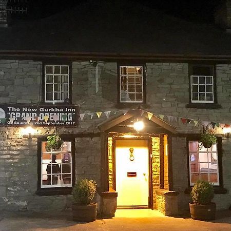 New Gurkha Inn Brecon Eksteriør billede